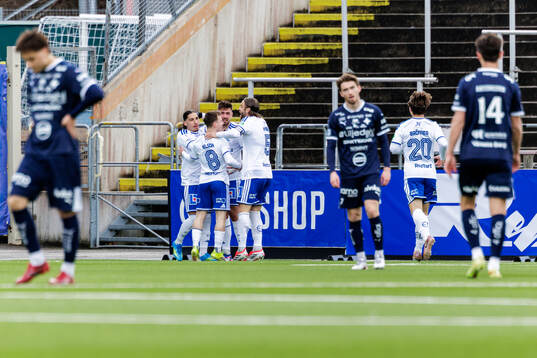 IFK Norrköpings Tim Prica jublar