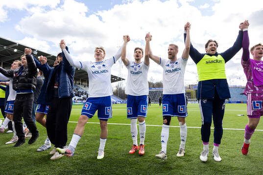 IFK Norrköpings spelare jublar