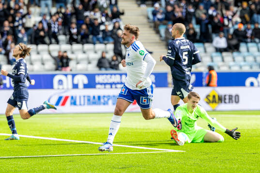 IFK Norrköpings Tim Prica jublar