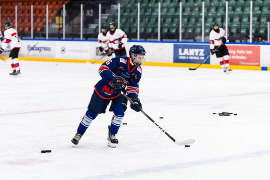 Spelarna värmer upp