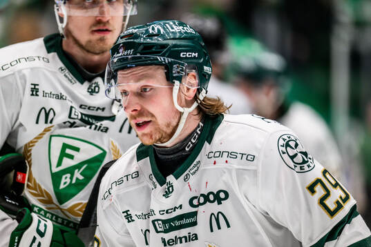 Färjestads Oskar Steen