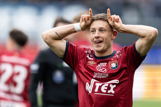 Örgrytes Anton Andreasson jublar