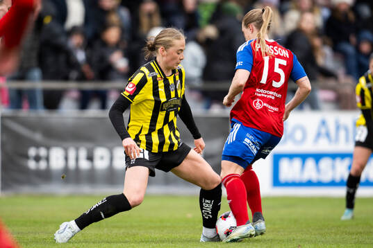 Vittsjös Nellie Persson och Häckens Paulina Nyström