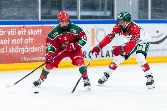 Modos Elsa Pallin och Frölundas Nellie Svensson
