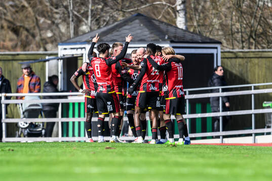 Östersunds spelare jublar