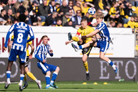 Elfsborgs Sebastian Holmén och IFK Göteborgs Max Fenger