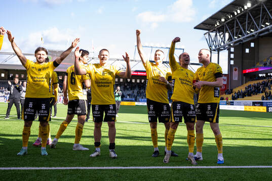 Elfsborgs spelare jublar