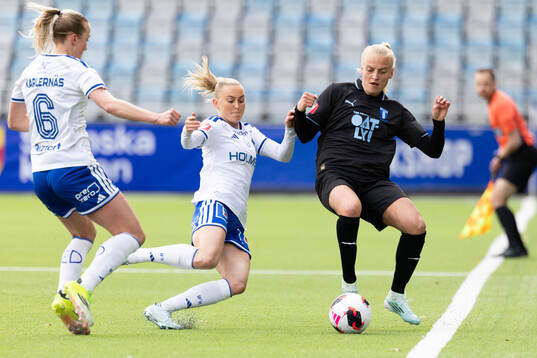 IFK Norrköpings Beatrice Persson och Malmö FFs Wilma