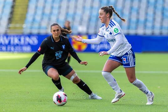 Malmö FFs Emma Petrovic och IFK Norrköpings Deborah-Anne