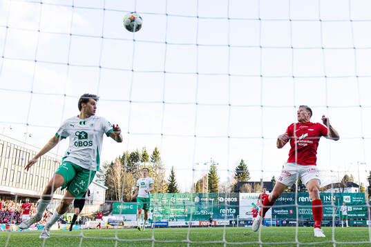 Kristian Eriksen of Brann scores the 1-5 goal