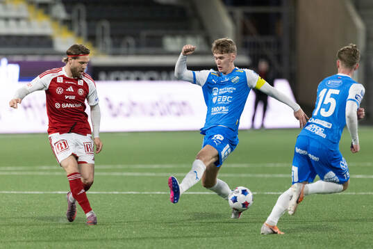 Sandvikens IFs Karl Bohm och Oddevolds Alexander Almqvist