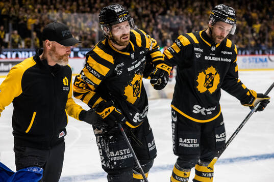 Skellefteås Oscar Lindberg har ont