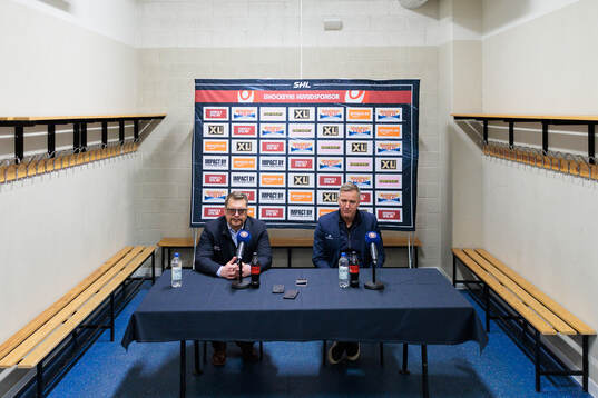 Växjös tränare Björn Hellkvist och Rögles tränare Dan