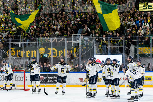 Bla gjennom flere bilder av Ishockey, Hockeyallsvenskan, Semifinal 5, Björklöven - Södertälje