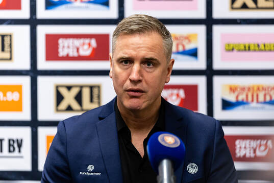 Rögles tränare Dan Tangnes på presskonferens