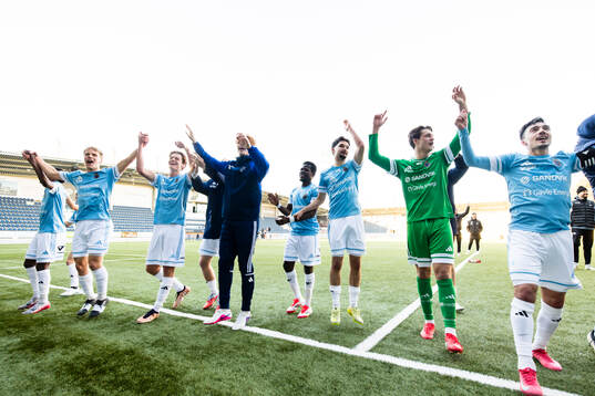 Gefles spelare tackar supportrarna