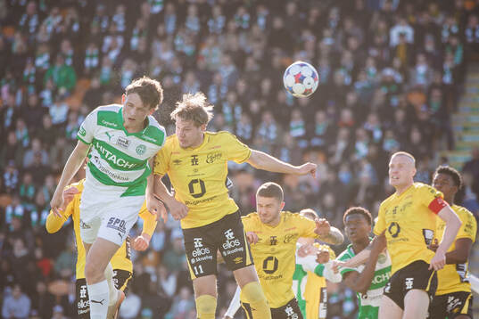 Västerås Mikkel Ladefoged gör 1-1