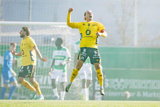 Elfsborgs Niklas Hult jublar