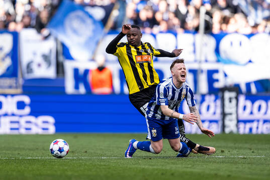 Häckens Brice Wembangomo och IFK Göteborgs Tobias Heintz