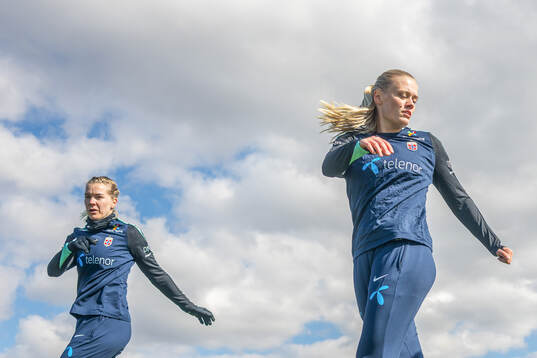 Ada Hegerberg and Mathilde Harviken of the Norwegian