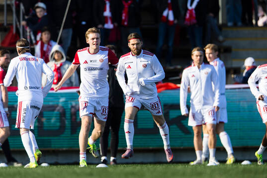 Bla gjennom flere bilder av Fotboll, Superettan, Sandvikens IF - Varberg