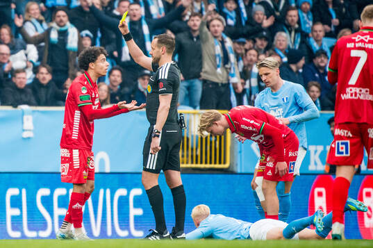 GAISs Mohamed Bawa varnas Växjös domare Victor Wolf