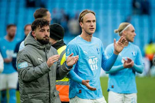 Malmö FFs Sead Haksabanovic och Erik Botheim jublar