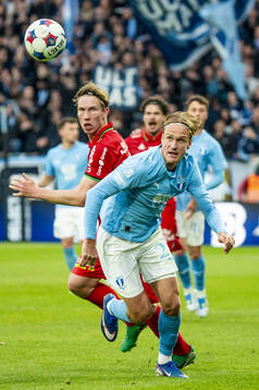 Malmö FFs Erik Botheim och GAISs Robin Frej