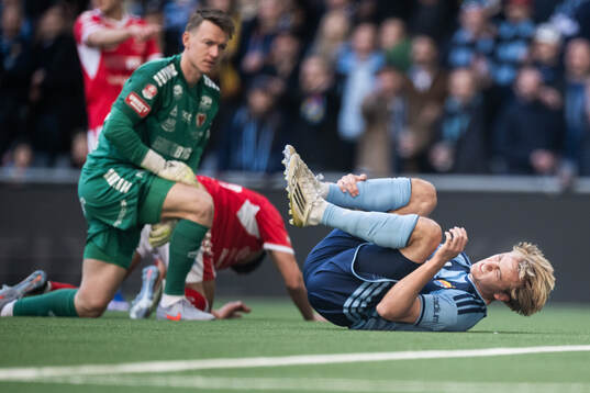 Kalmars målvakt Jakob Kindberg och Djurgårdens Oskar