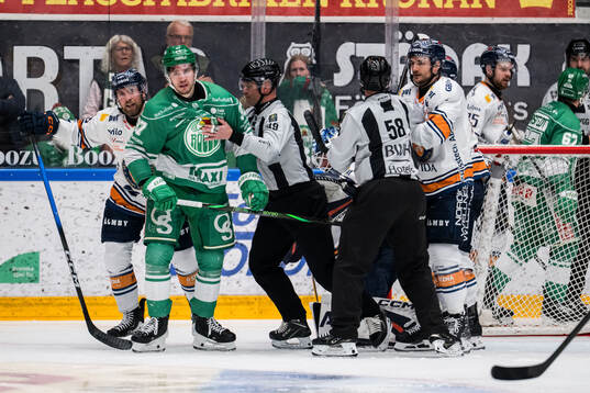 Rögles Albin Sundsvik och Växjös Keegan Lowe