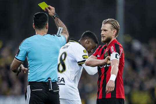 AIKs Abdihakin Ali och Brommapojkarnas Simon Strand