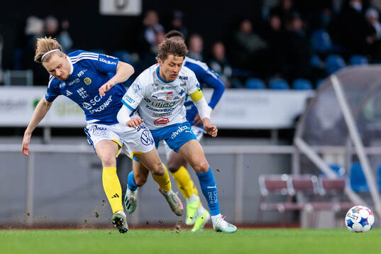 Bla gjennom flere bilder av Fotboll, Superettan, IFK Värnamo - GIF Sundsvall