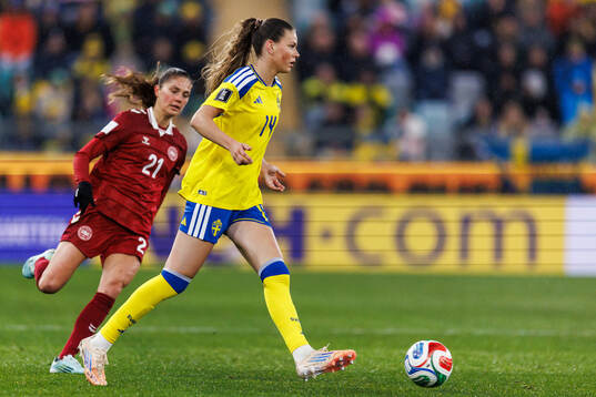 Mille Gejl Jensen of Denmark and Bella Andersson of Sweden