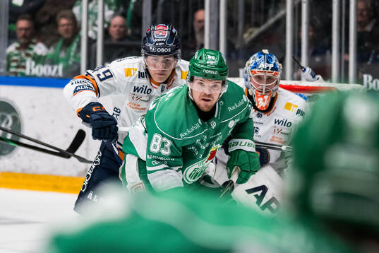 Växjös Leo Sahlin Wallenius och Rögles Karson Kuhlman