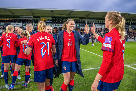 Signe Gaupset and Julie Blakstad of Norway