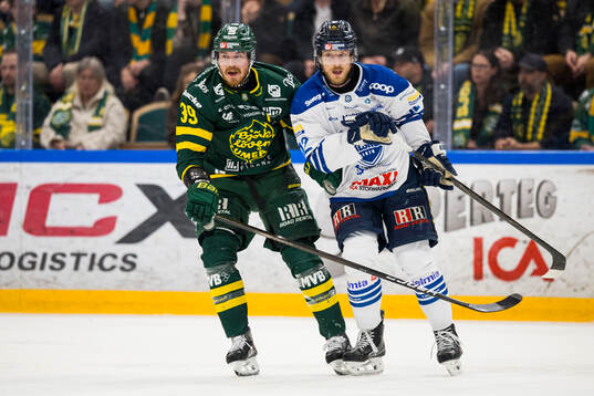 Björklövens Joel Mustonen och Karlskogas Gustaf Thorell