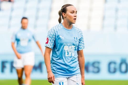 Bla gjennom flere bilder av Fotboll, Damallsvenskan, Malmö FF - Piteå