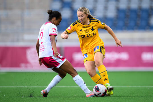 IK Uppsalas Arsema Weldai och IFK Norrköpings Emma