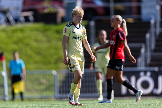 Djurgårdens Olivia Ulenius deppar