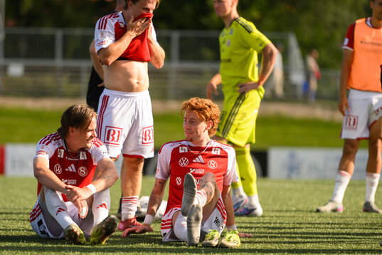 Sandviken Johan Arvidsson och Alan Carleton jublar