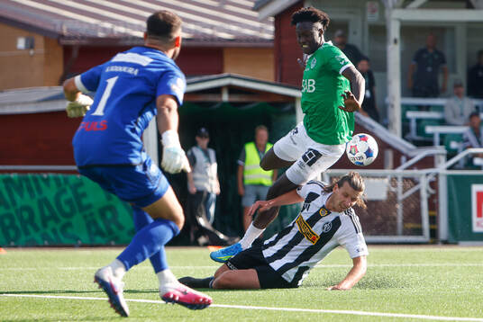 Brages Mass Modou Sise och Landskronas Andreas Murbeck