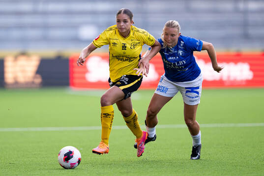 Elfsborgs Jennifer Brinck och Trelleborgs Ronja Karlsson