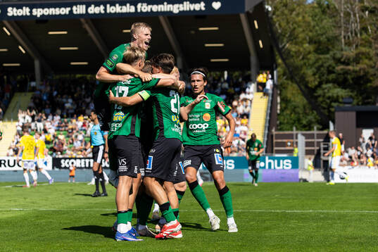 Varbergs spelare jublar