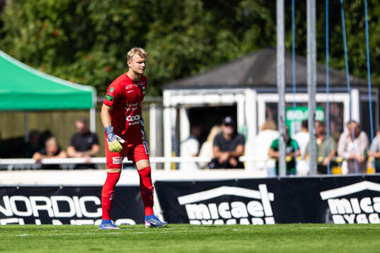 Varbergs målvakt Daniel Strindholm