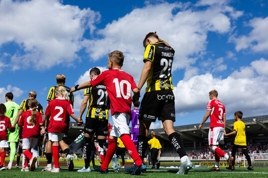 Häckens målvakt Andreas Linde, Harry Hilvenius, Olle