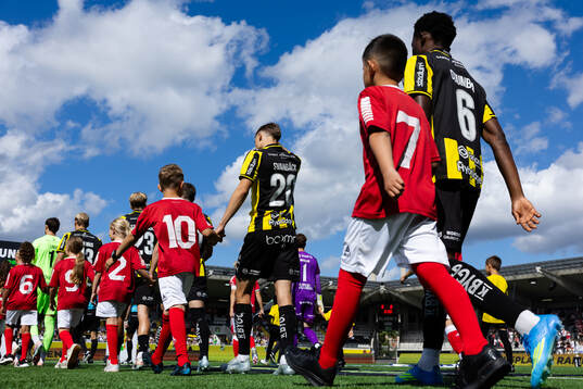 Häckens målvakt Andreas Linde, Harry Hilvenius, Olle
