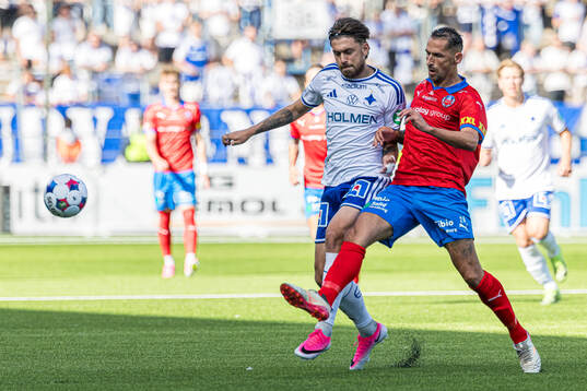 IFK Norrköpings Tim Prica och Helsingborgs Loret Sadiku