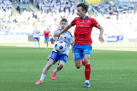 IFK Norrköpings Ryan Nelson och Helsingborgs Lukas