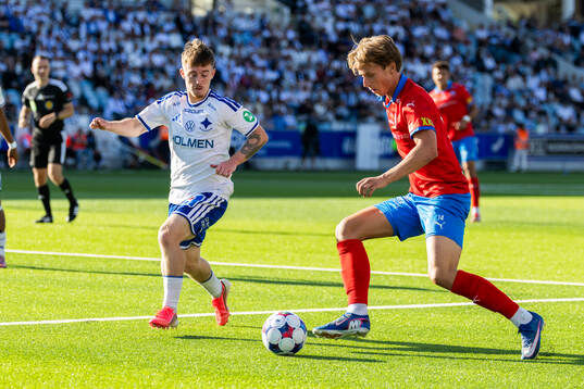 IFK Norrköpings Ryan Nelson och Helsingborgs Lukas