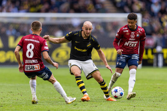 Örgrytes Benjamin Laturnus och AIKs Amel Mujanic